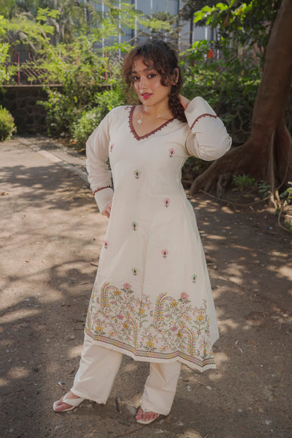 Aarohi  - White embroidered kora cotton Kurta