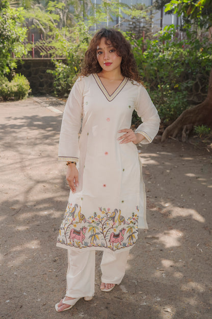 Aadhya - White embroidered kora cotton kurta