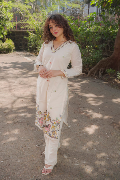 Aadhya - White embroidered kora cotton kurta