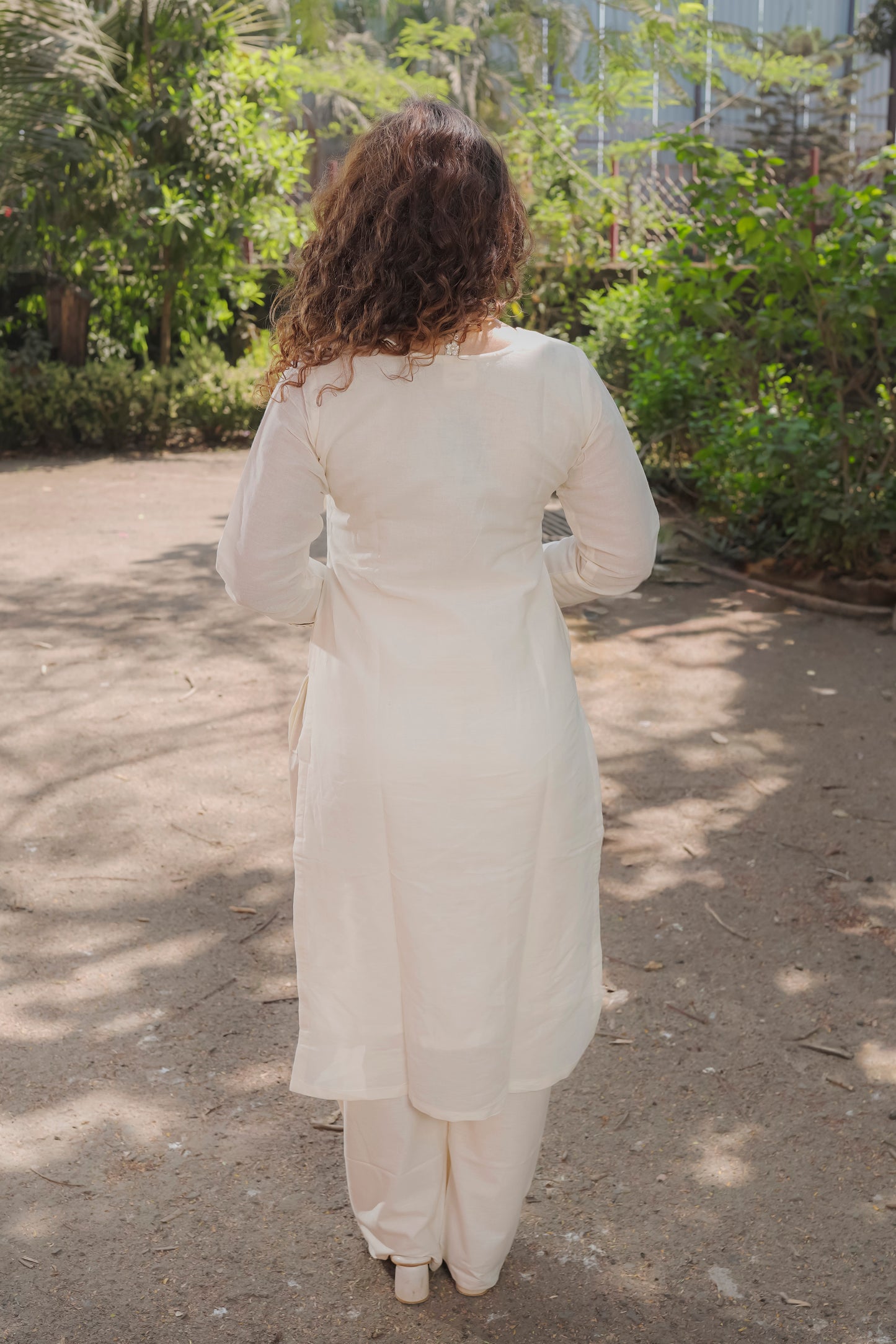 Aadhya - White embroidered kora cotton kurta