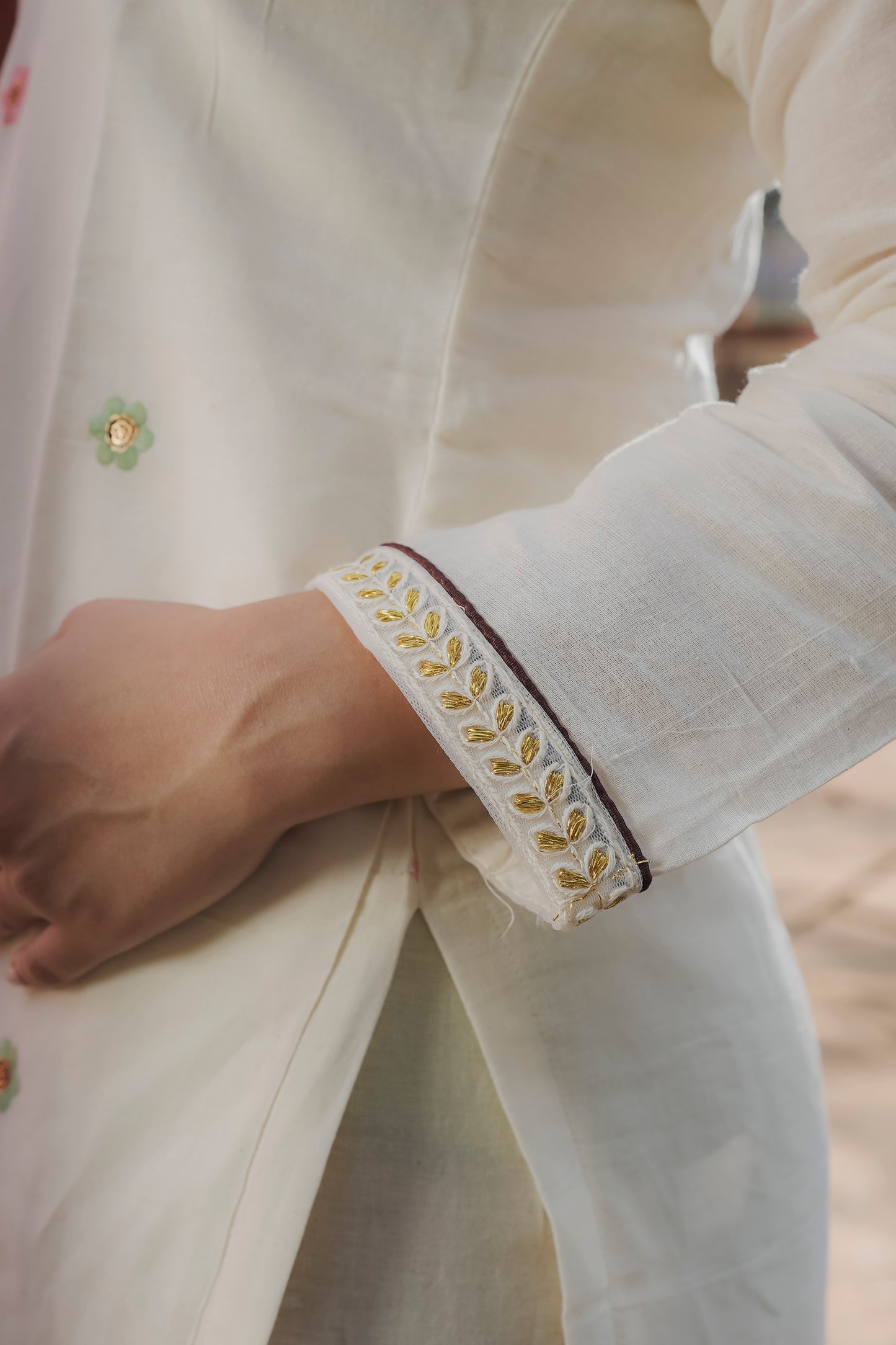 Aadhya - White embroidered kora cotton kurta