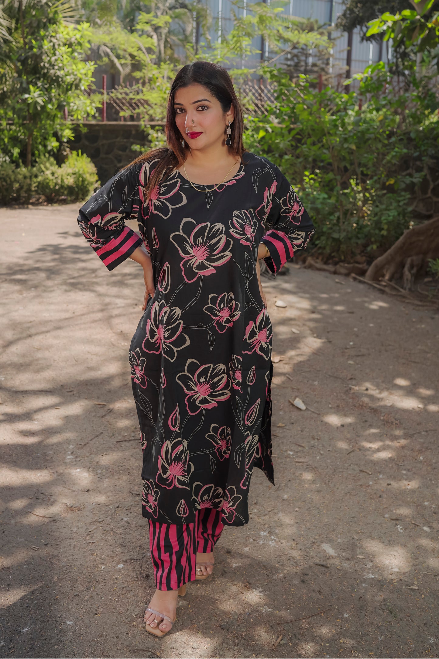 Charvi - Black and pink kurti 2 piece