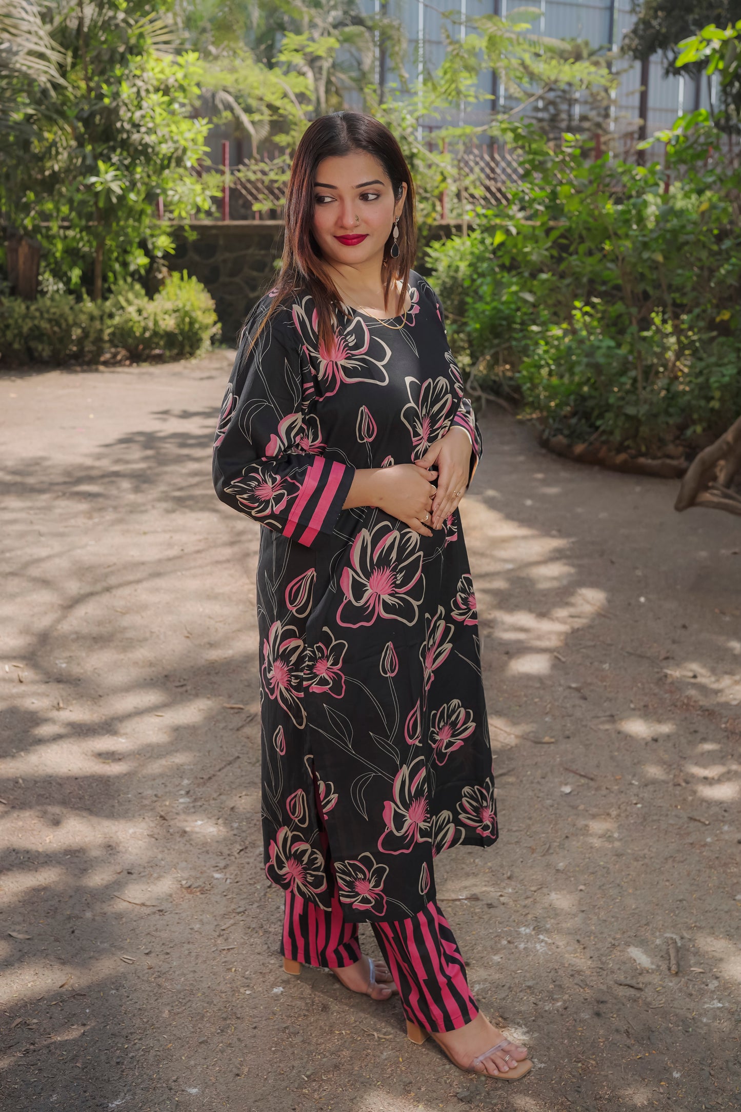 Charvi - Black and pink kurti 2 piece
