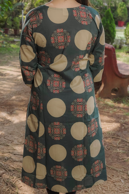 Gargi - Green kurti