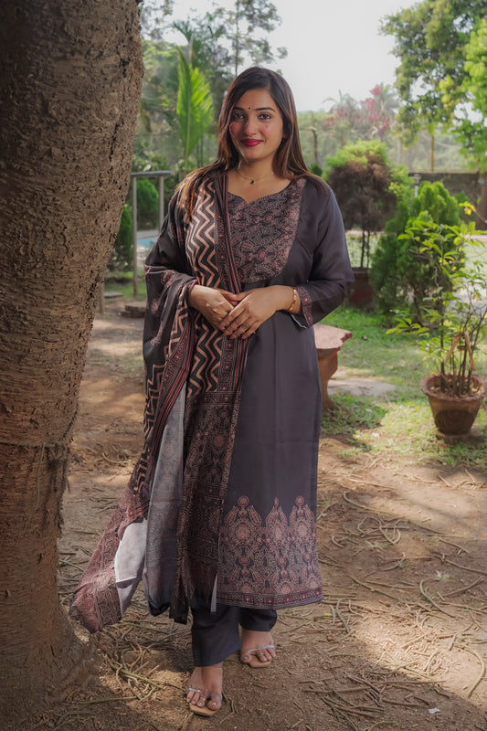 Charu - Black Dress 3 piece set
