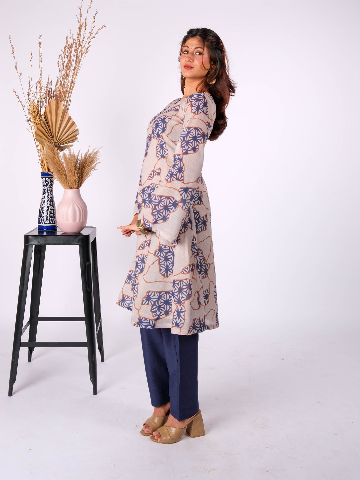 CHINI CHITRA